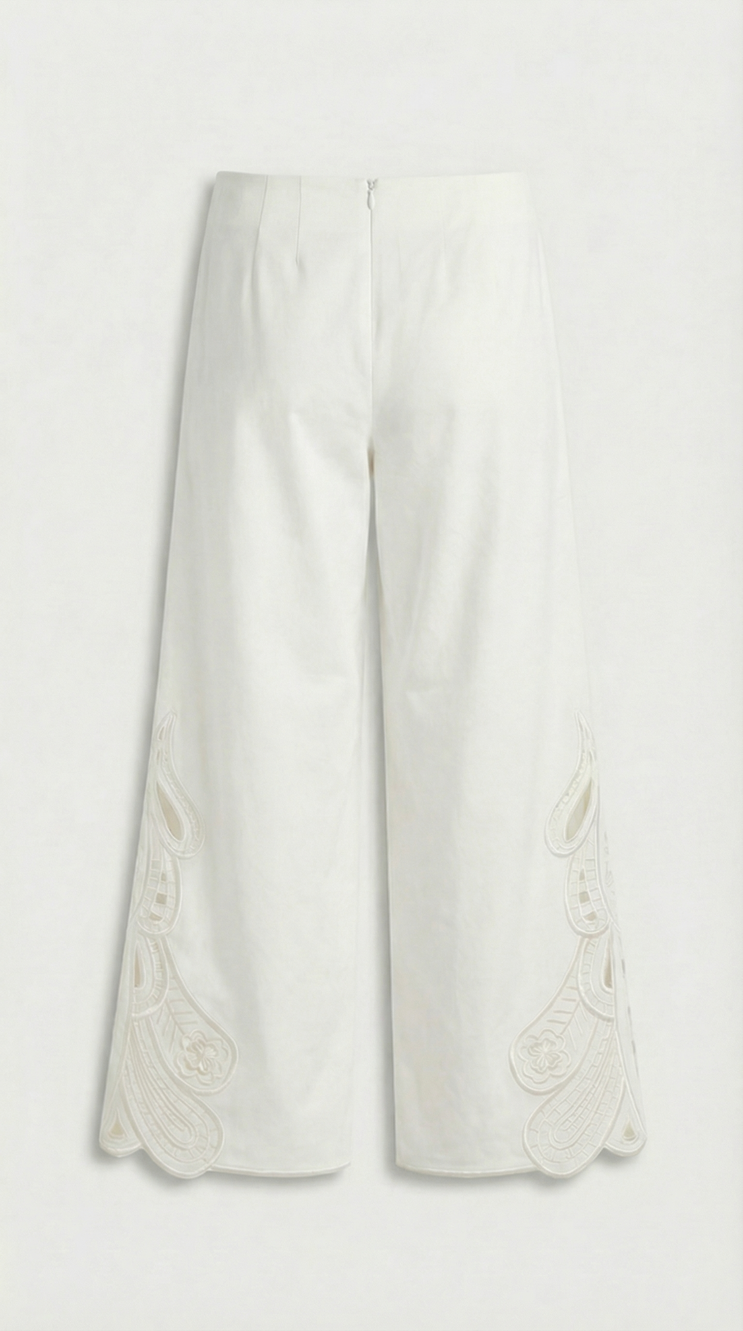 Nuro - Embroidered Eyelet Two-Piece Set