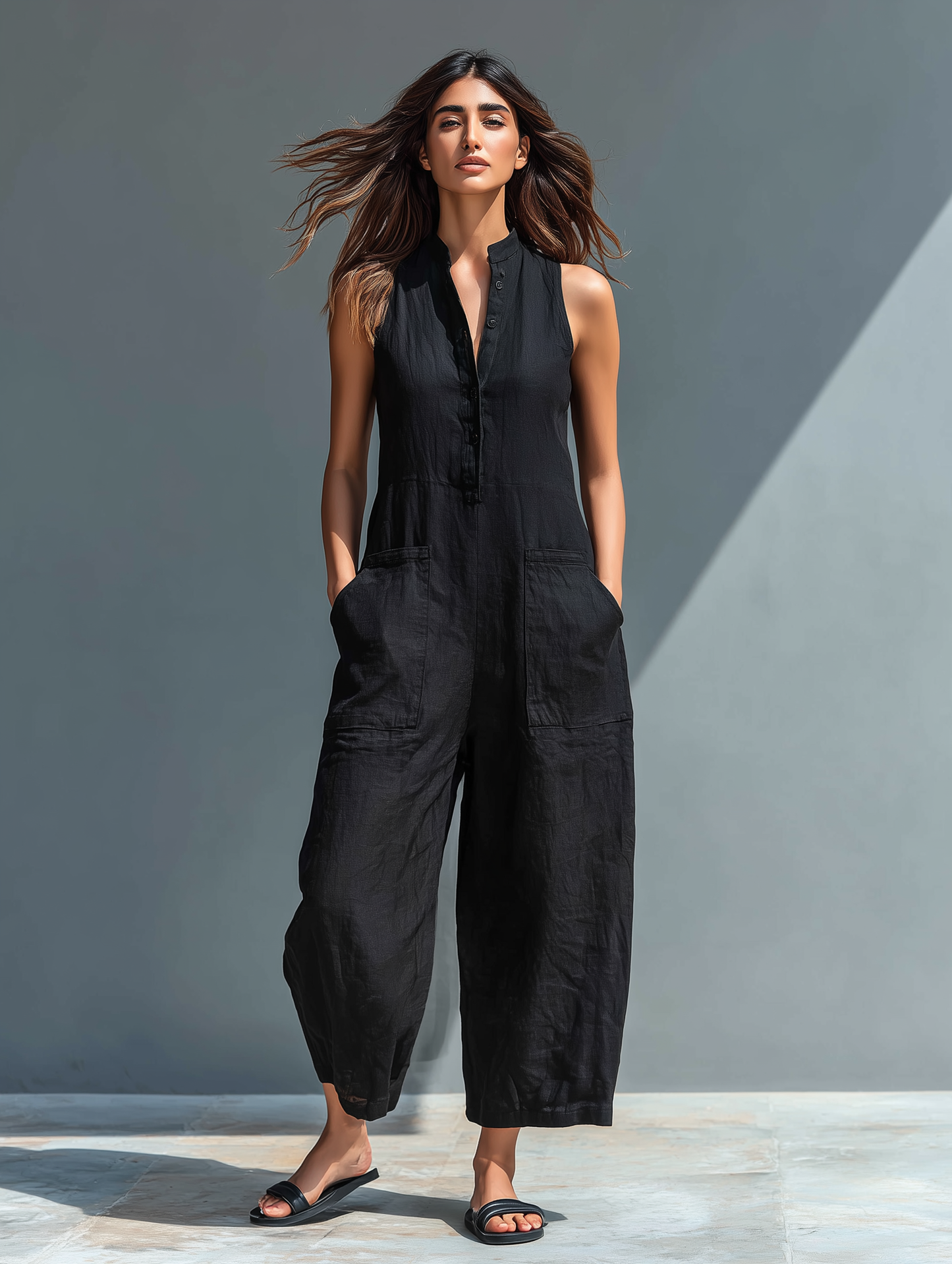 Salopette sans manches en lin mélangé minimaliste pour femme avec col montant et boutons