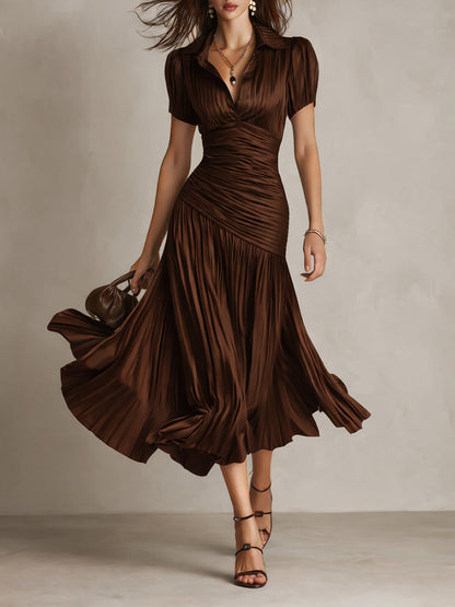Adriana - Robe midi satinée à rayures rétro