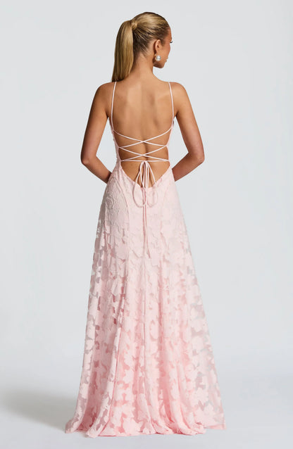Martina | Elegante cappotto lungo in pizzo