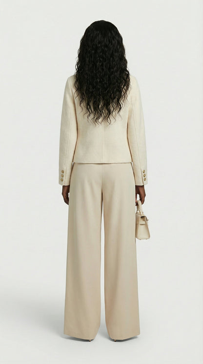 Belle - Wool & Cashmere Blend Jacket with a Boxy, Cropped Silhouette Beige