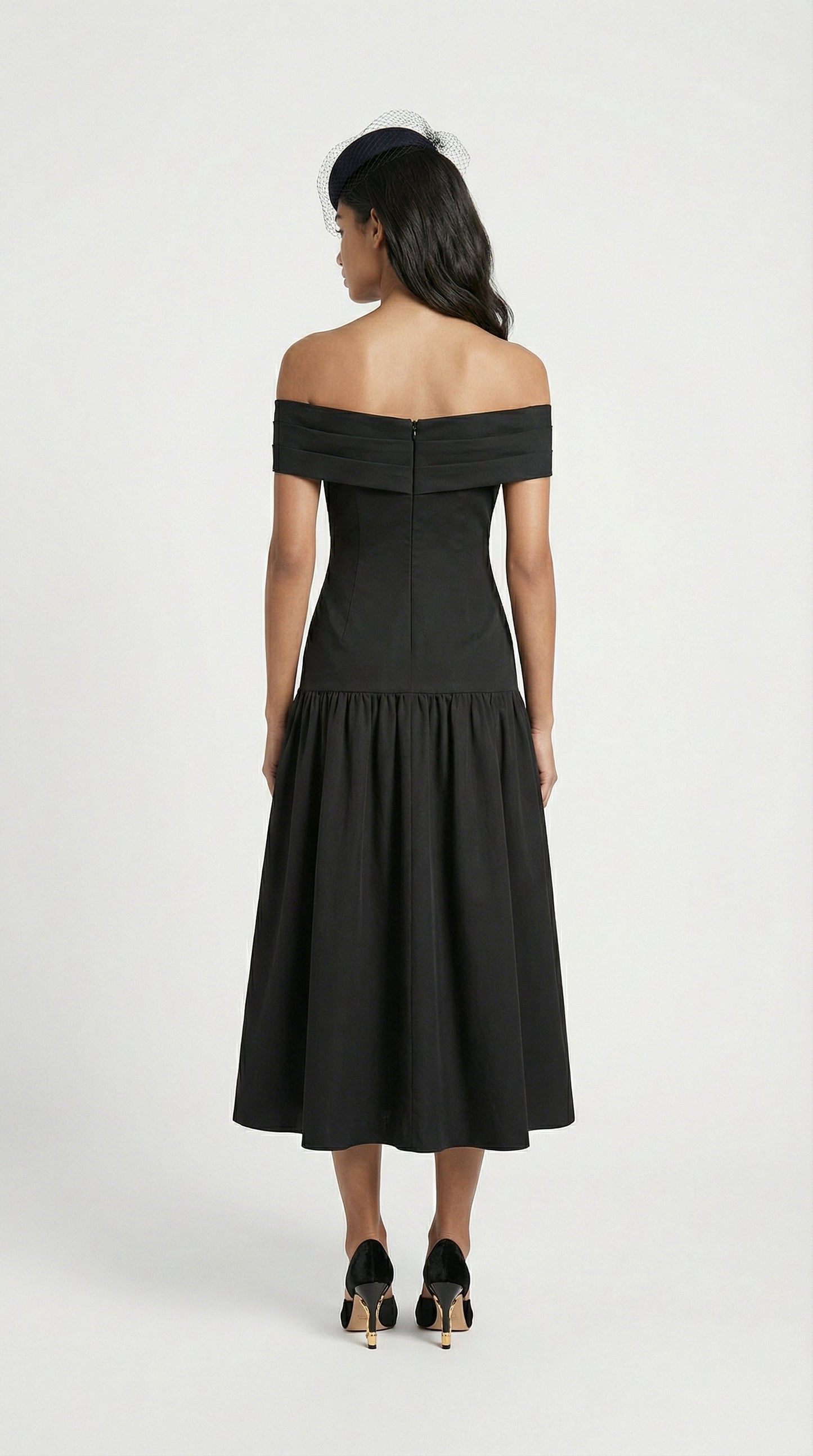 Ligne - Contrasting Voluminous A-line Dress with Architectural Fold-Over Neckline