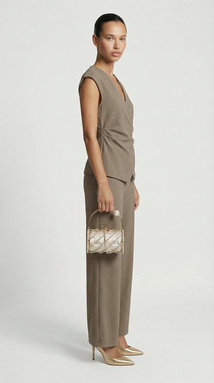Liora - High-Waisted Fluid Wide-Leg Trousers Light Brown
