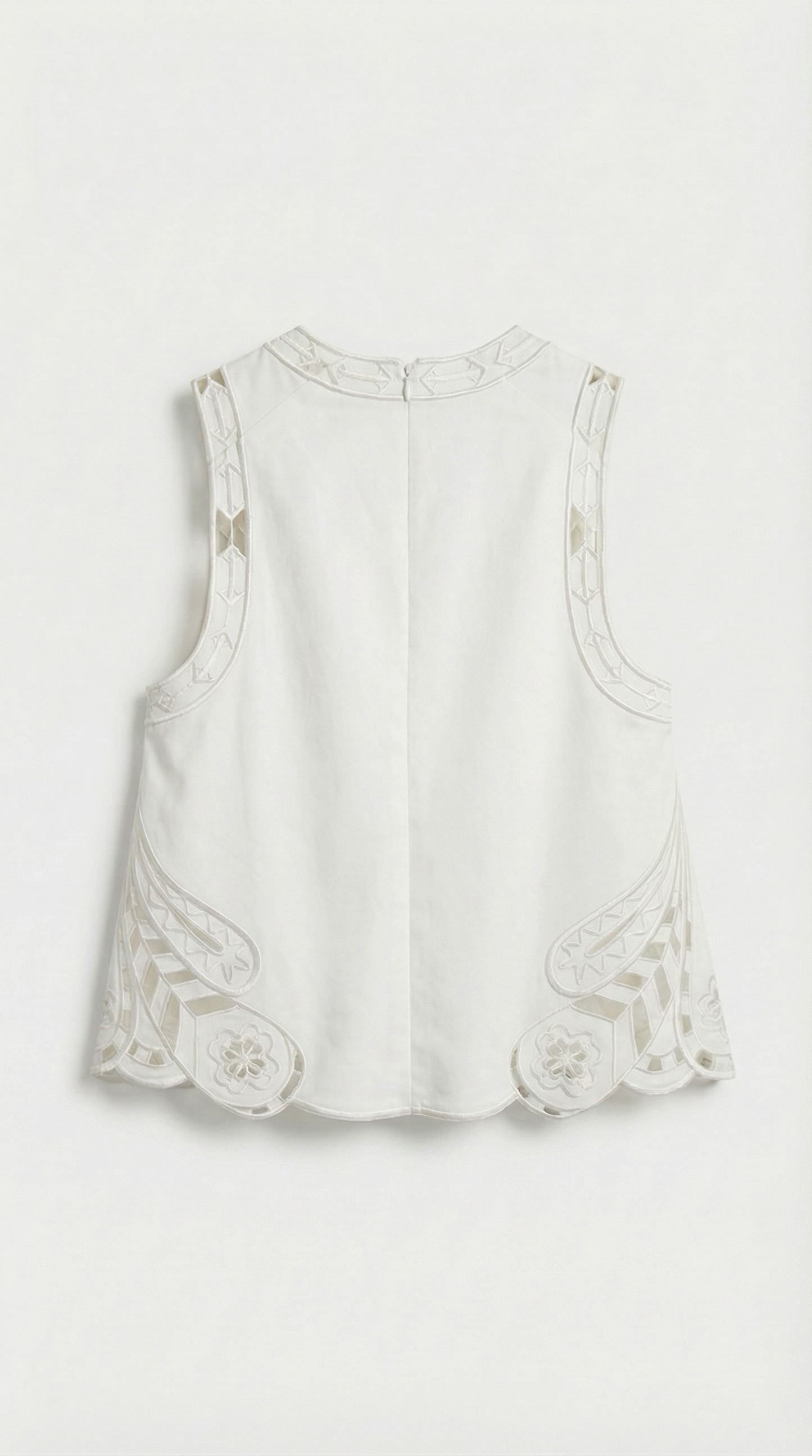 Nuro - Embroidered Eyelet Two-Piece Set