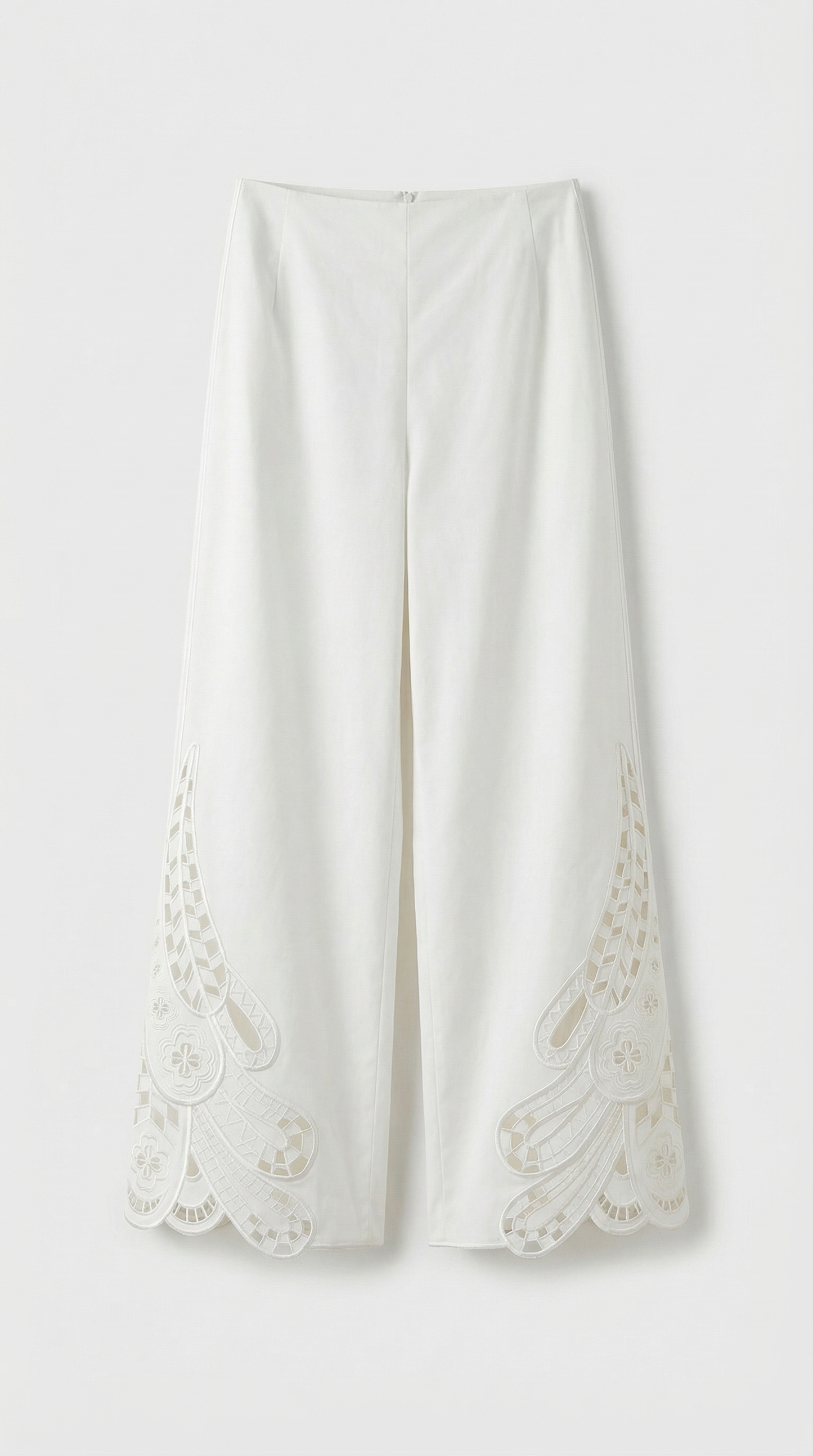 Nuro - Embroidered Eyelet Two-Piece Set