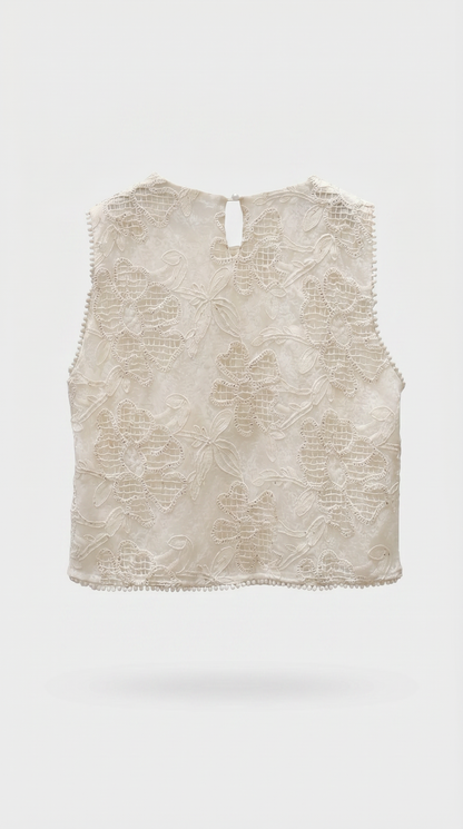 Drita - Embroidered Eyelet Shell & Pleated Short Set