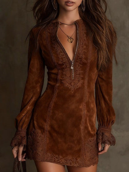 Beatrice | Mini abito in camoscio vintage con pizzo